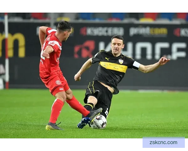 不来梅传闻追求杜塞尔门将卡斯滕